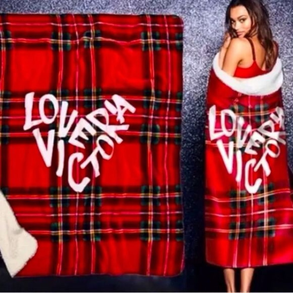 Victoria’s Secret “Love Victoria” Plaid Sherpa Blanket